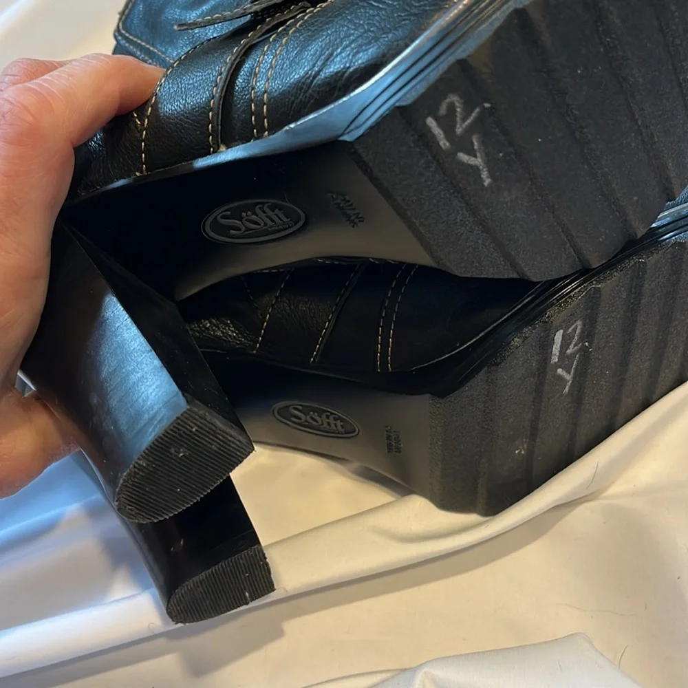 Sofft | women’s black high heel boots with buckle strap and laces shoe size 11 - Picture 14 of 15